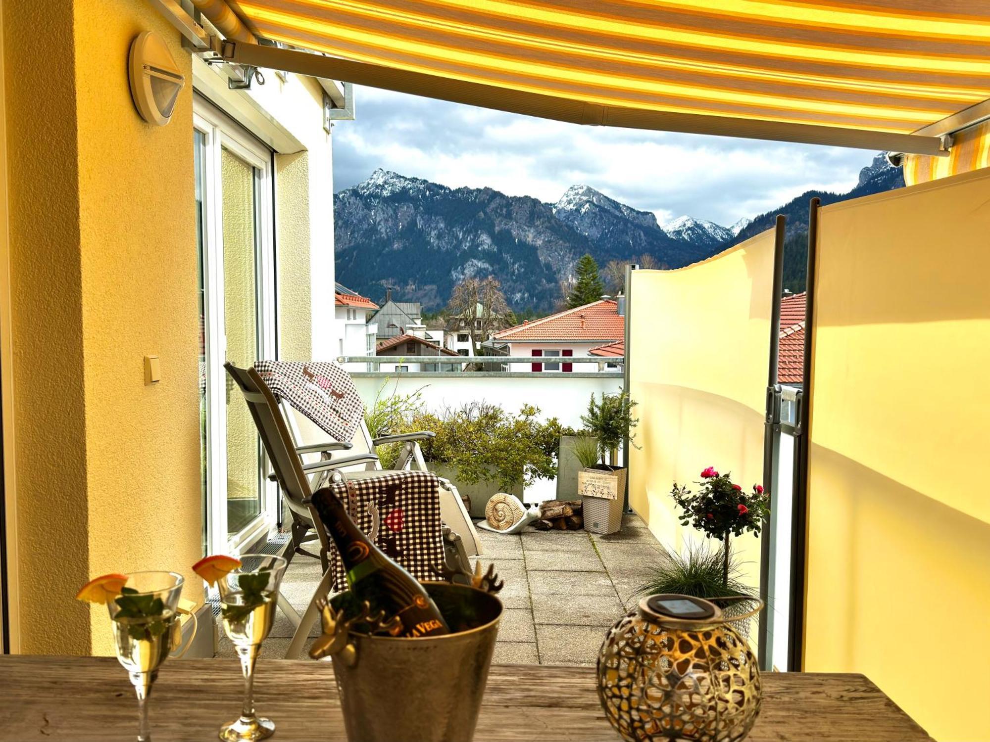 Ferienwohnung-Koenigsschloesser Füssen Exteriör bild